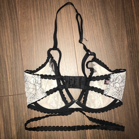 VS Very Sexy Unlined Lace Halter Bra - Picture 3 of 4
